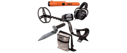 Garrett AT Pro metal detector complete set including Digging knife, headphones, pinpointer and bag.